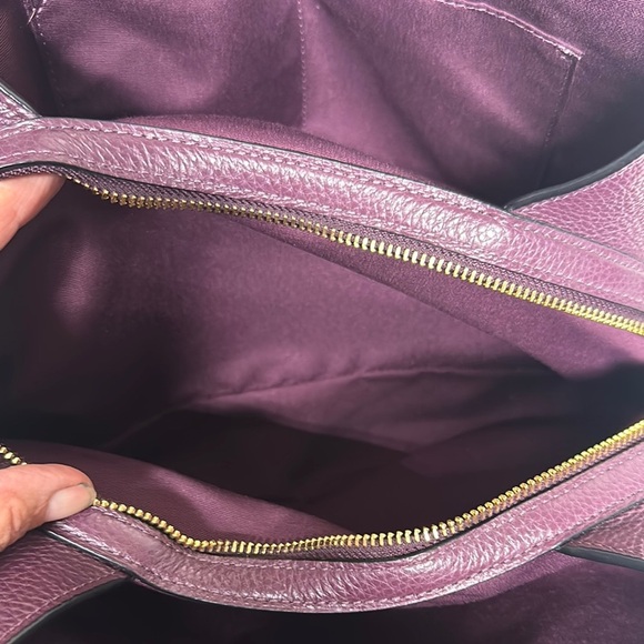 Coach Hallie Shoulder Bag Refined pebble leather Boysenberry Purple / Gold - Picture 15 of 16